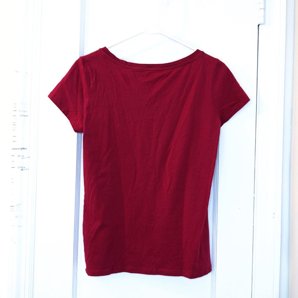 3/$15 Joe Fresh Raspberry Colored Basic Tee - Picture 2 of 4